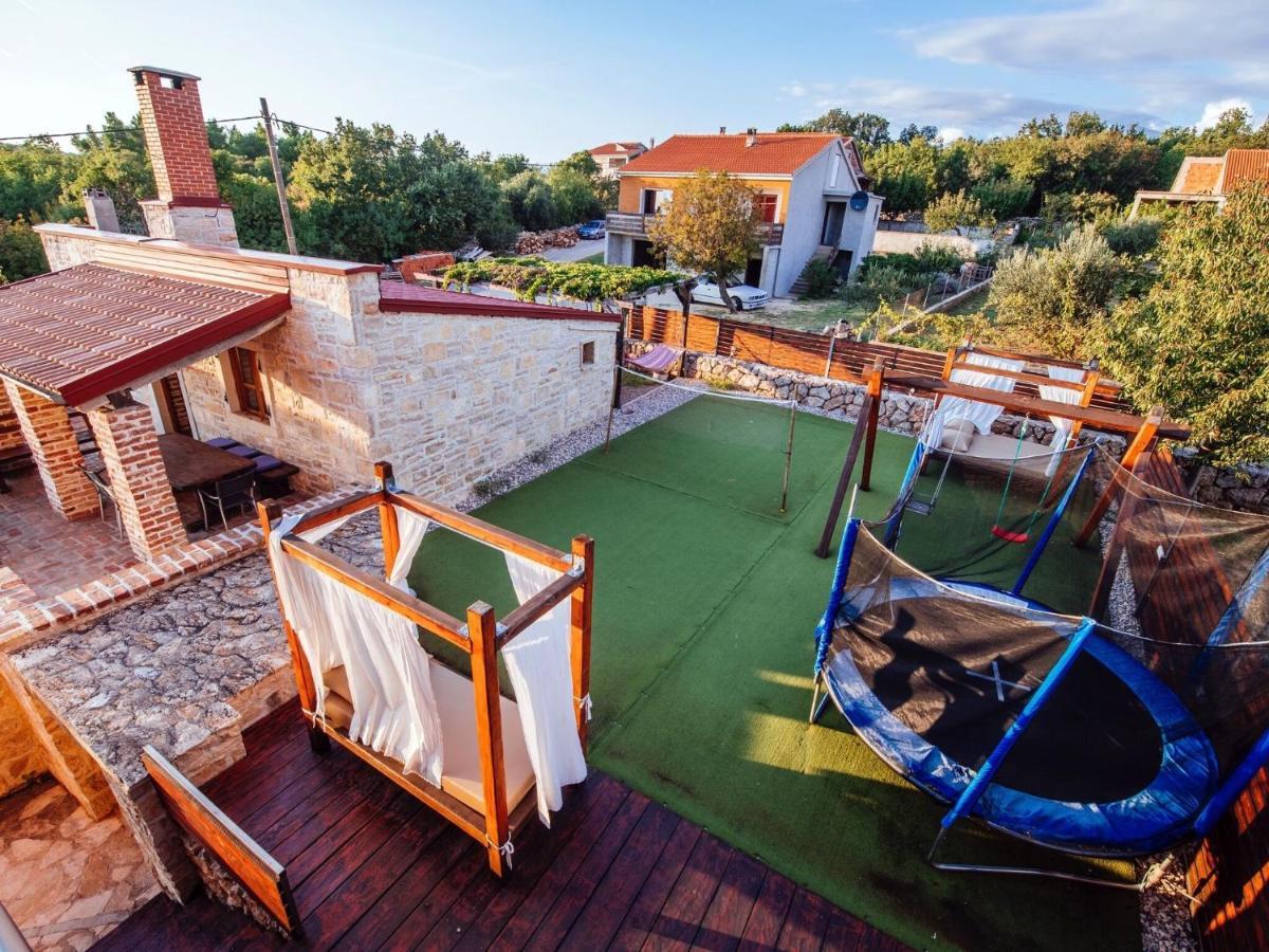 Splendid Holiday Home In Jasenice Maslenica Exterior foto